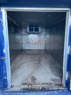 20ft Refrigerated insulated freezer container butchers door