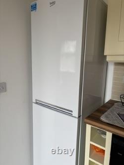 Beko CFG3582W Freestanding 270 Litre 50/50 Fridge Freezer White