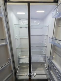 Beko double-door fridge in excellent condition. One side is the freezer (185 L)