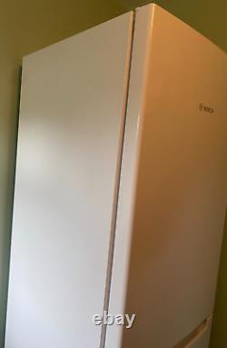 Bosch 60/40 Fridge Freezer White Free Standing Frost Free KGN34NW3AG