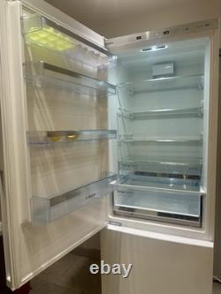 Bosch KGE49AWCAG 60/40 Fridge Freezer Freestanding 302/117l White