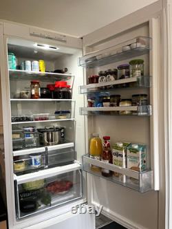 Bosch KGN39VW35G NoFrost Self Cleaning Fridge Freezer White 2 Door
