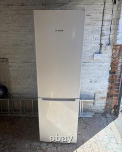 Bosch KGV36VW32G White Frost Free Freestanding Fridge Freezer 2 Door
