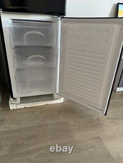 Cookology Freestanding Fridge Freezer 47cm 174L 2 Door Black CFF174BK