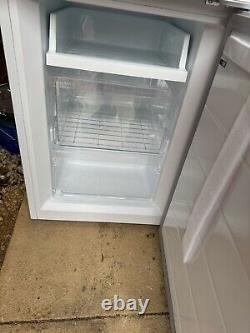 Cookology Large Fridge Freezer 310L Freestanding 2-Door 60cm White CFF310WH
