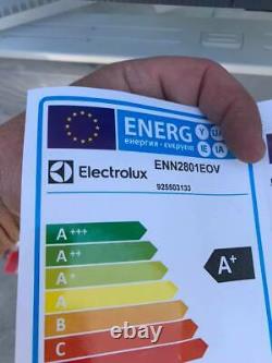 Electrolux ENN2801EOV Fully Integrated 7030 Fridge Freezer GRADED