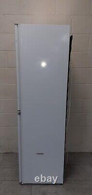 Electrolux LNT3LF18S5 Integrated 50/50 Fridge Freezer Sliding Door Fixing A12095
