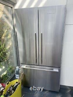 Fisher&Paykel RF610ADJX6 Freestanding 70/30 French Fridge-Freezer StainlessSteel