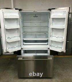 Fisher & Paykel RF610ADX4 American Style 90cm 3-Door Fridge Freezer Stainless