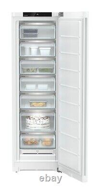 Freezer Liebherr Plus FNe5227 185.5x60cm No Frost White Upright Freezer