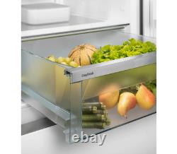 Fridge Freezer Liebherr Pure CNSFD5704 Freestanding 50/50 Frost Free Silver