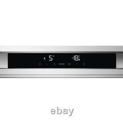Fridge Freezer Zanussi ZNTN18ES5 54.8cm 50/50 Integrated Frost Free