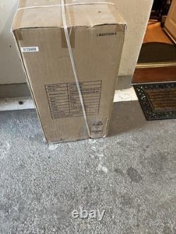 Fridge with freezer compartment White