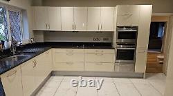 High Quality Kitchen Tall Unit Carcass with Doors 300mm 600mm