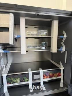 Hisense RF9P490GTFE 553L Smart Screen French Door Fridge Freezer Black