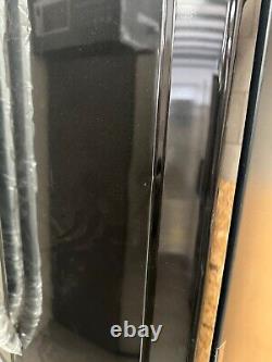 Hotpoint American Style Fridge Freezer FFU4D. 1K Black