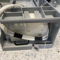 Hotpoint Whirlpool Fridge Freezer In Door Ice Maker Assy C00637710 488000637710