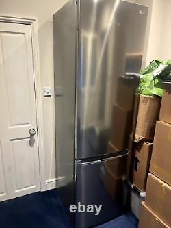 LG GBB62PZGFN Freestanding 70/30 Fridge Freezer, Shiny Steel Used