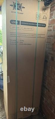 LOGIK LIFF7024 Integrated 70/30 Fridge Freezer Sliding Hinge