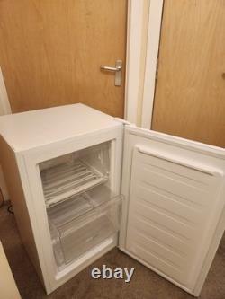 Logik Freestanding Upright Undercounter Freezer White 1 Door Manual Defrost