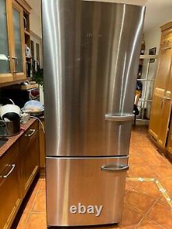 Miele Fridge Freezer KFN 8992 working fridge, faulty freezer unit, for parts