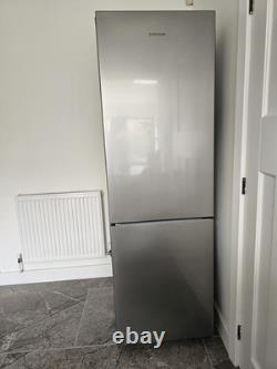 SAMSUNG Series 5 SpaceMax RB33B610ESA/EU 70/30 Fridge Freezer Silver