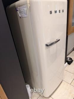 SMEG FAB28 Cream Retro Tall Fridge, Gloss Finish, Freezer Compartment