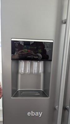 Samsung American-Style Fridge Freezer Clean, Spacious, Bargain Price