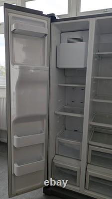 Samsung American-Style Fridge Freezer Clean, Spacious, Bargain Price