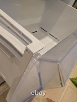 Samsung Fridge Freezer with Water Dispenser Model RB38T655DS9 376L 60/40