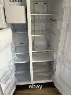 Samsung RS53K4400SA American Fridge Freezer with Ice Maker and Water Dispenser