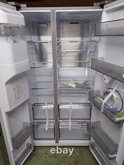 Samsung RS8000 Family Hub Side-By-Side 614 L Smart Fridge Freezer Silver