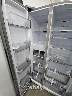 Samsung Series 9 RH69B8931B1/EU 403L/242L American Style Fridge Freezer Black