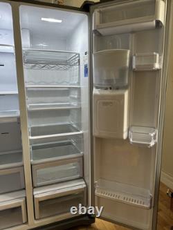 Samsung fridge freezer With water dispenser