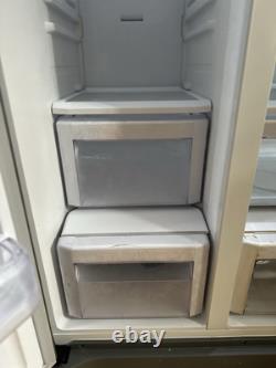 Samsung fridge freezer With water dispenser