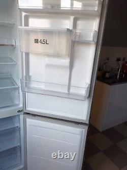 Samsung fridge freezer with water dispenser
