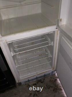 Smeg Fab 32 Fridge Freezer Right Hand Door Pls See Description