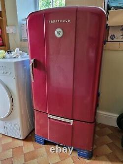 Vintage retro prestcold 1957 fridge ice box fridge freezer full size