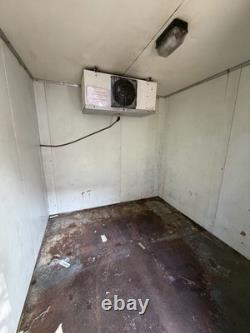 Walk-In Cold Room/Freezer Commercial Refrigeration Unit with Panels, Fans, Door
