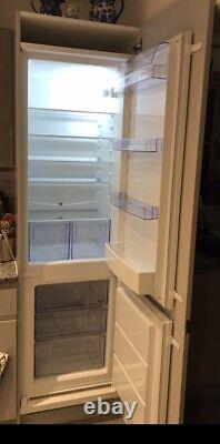 ZANUSSI INTEGRATED 70/30 SPLIT FRIDGE FREEZER ZBBW8441SV A+ energy rating