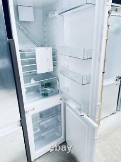 Zanussi ZNFN18ES3 Integrated White 70/30 LowFrost Fridge Freezer#1361