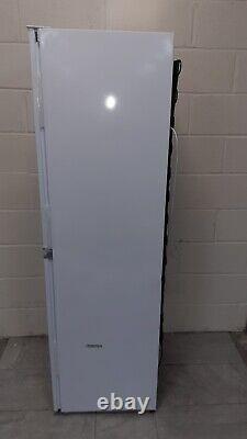 Zanussi ZNNN18FS5 50/50 Split Frost Free Fridge Freezer CLEARANCE RRP £657