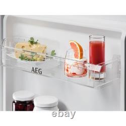AEG OSC3S181ES Réfrigérateur Congélateur Intégré 70/30 Blanc Étiquette Énergétique E 54 cm