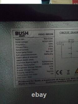 Bush 50/50 Réfrigérateur Congélateur Noir Droit Autoportant