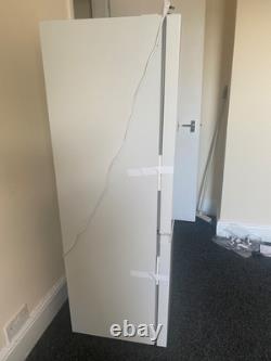 Comfee Réfrigérateur Congélateur Low Frost 174 L Avec Porte Réversible En Blanc RCB169WH2