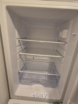 Étagères de porte de petit réfrigérateur congélateur Beko