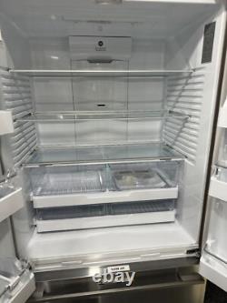 Nouveau réfrigérateur-congélateur Fisher & Paykel RF540ADUX6 à portes françaises, pose libre BR583