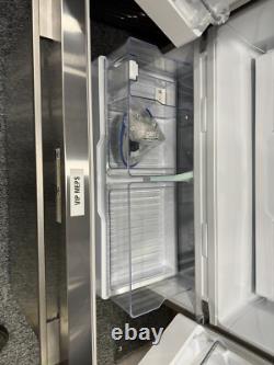 Nouveau réfrigérateur-congélateur Fisher & Paykel RF540ADUX6 à portes françaises, pose libre BR583