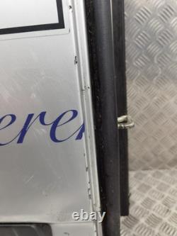 Porte de réfrigérateur-congélateur arrière nue en gris pour Mercedes Sprinter W906 2015