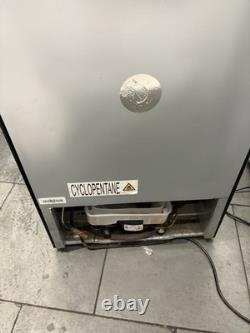 Réfrigérateur Extra Idéal avec Porte en Verre et Fenêtre Visible